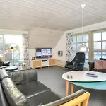 Beach Front Home In Blavand With Sauna Semesterbostad *