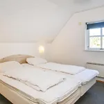 Stunning Home In Blavand With Sauna *