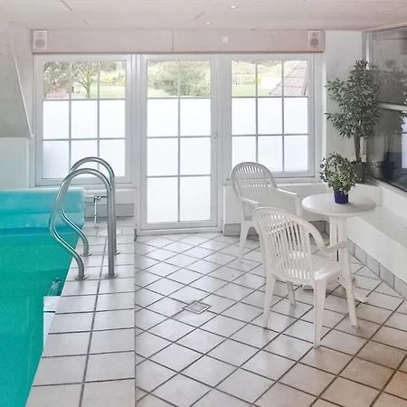 Vakantiehuis Awesome In With Sauna *
