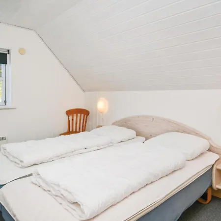 Vakantiehuis Awesome In With Sauna